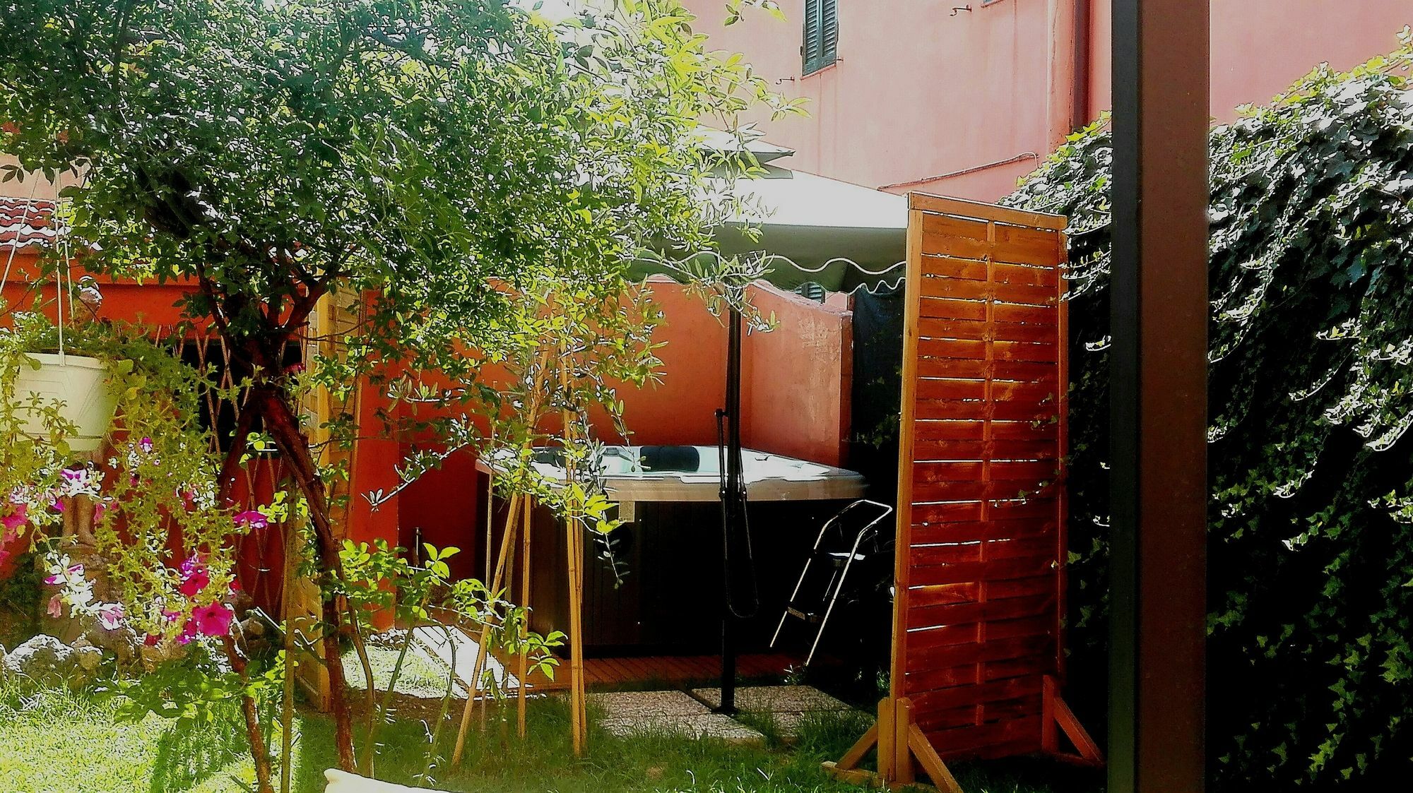 לינה וארוחת בוקר פרוג'ה Al Giardino Di Alice מראה חיצוני תמונה