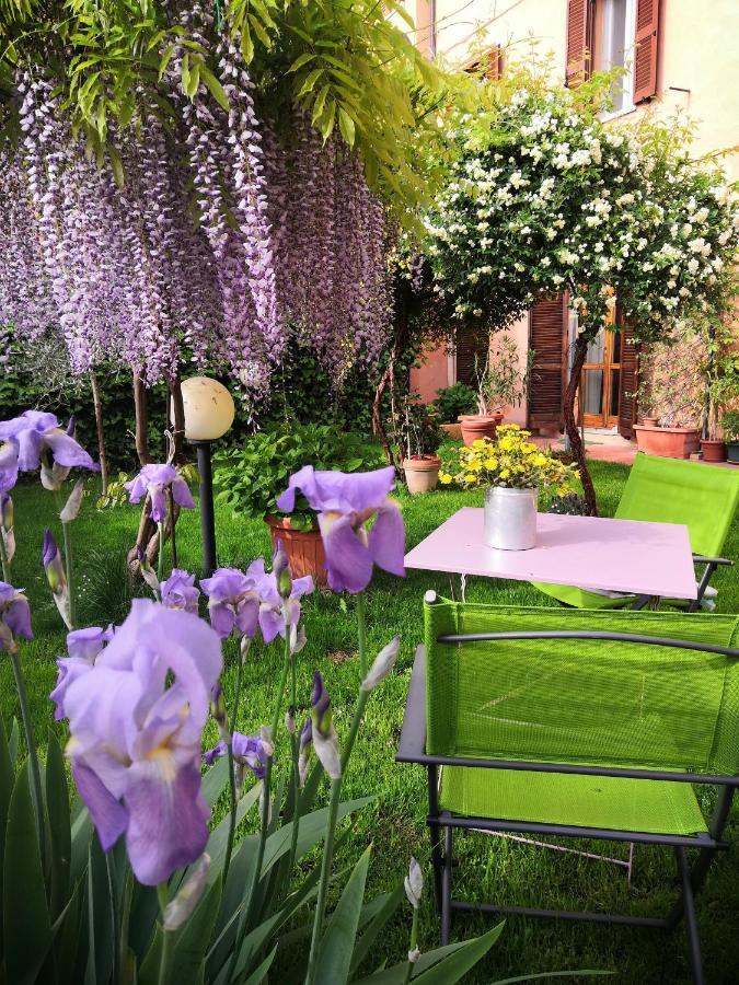לינה וארוחת בוקר פרוג'ה Al Giardino Di Alice מראה חיצוני תמונה